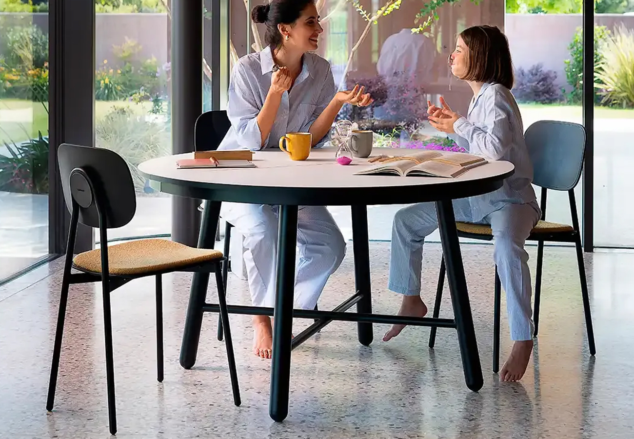 Sedia-Tata-Young-Pointhouse-Salerno-Casastore-arredamenti9